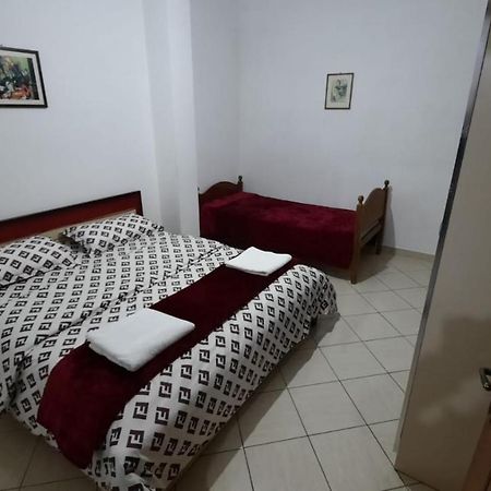 Bledi'S Cozy Apartment 2 In New Blvd Tirana Esterno foto